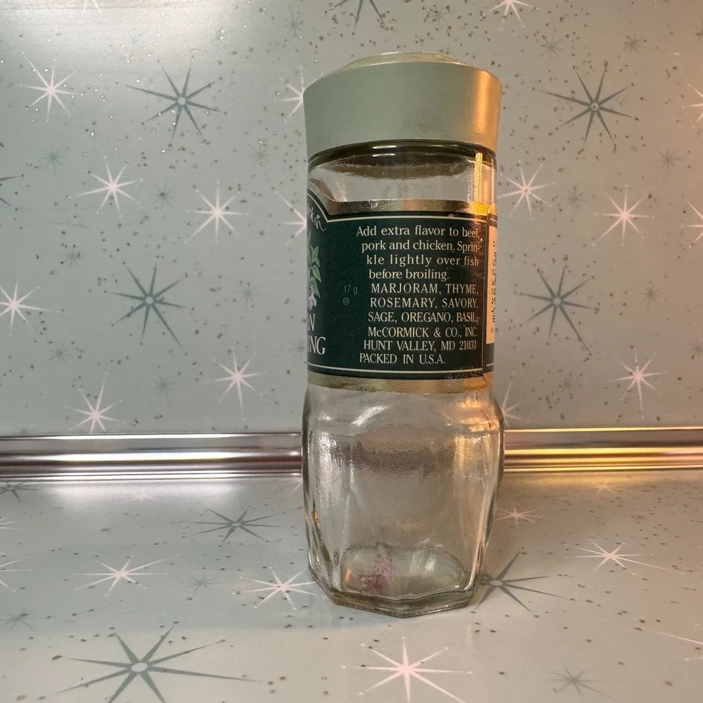 Vintage McCormick Italian Seasoning Jar Green Label Glass Spice Bottle Retro 80s